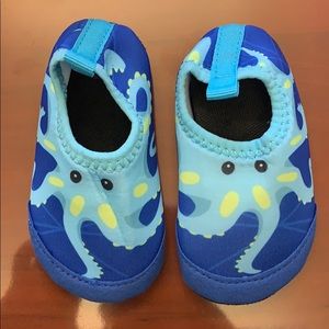 Swim shoes toddler
